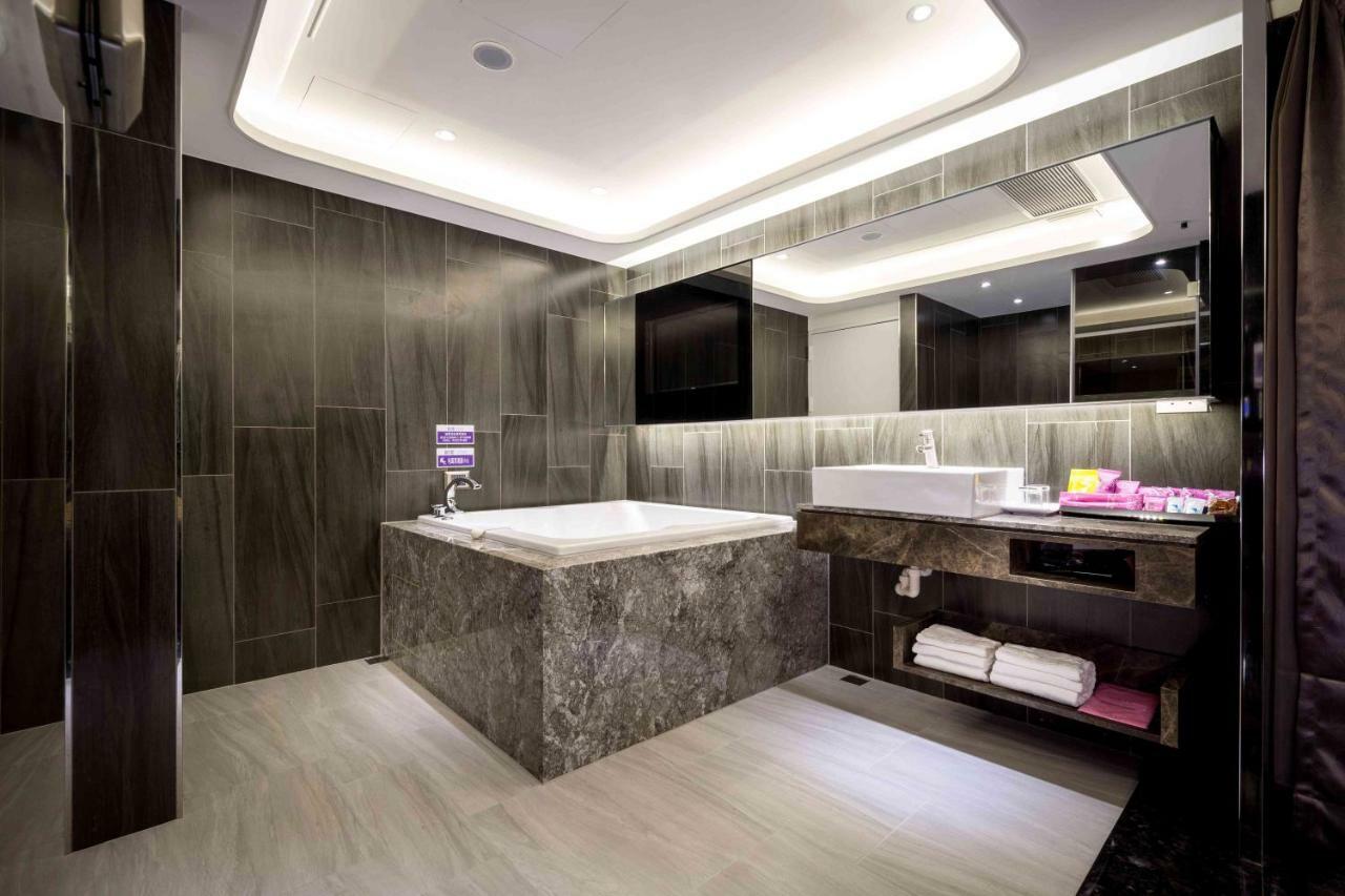 Ouge Motel - Fengshan Cao Hùng Ngoại thất bức ảnh